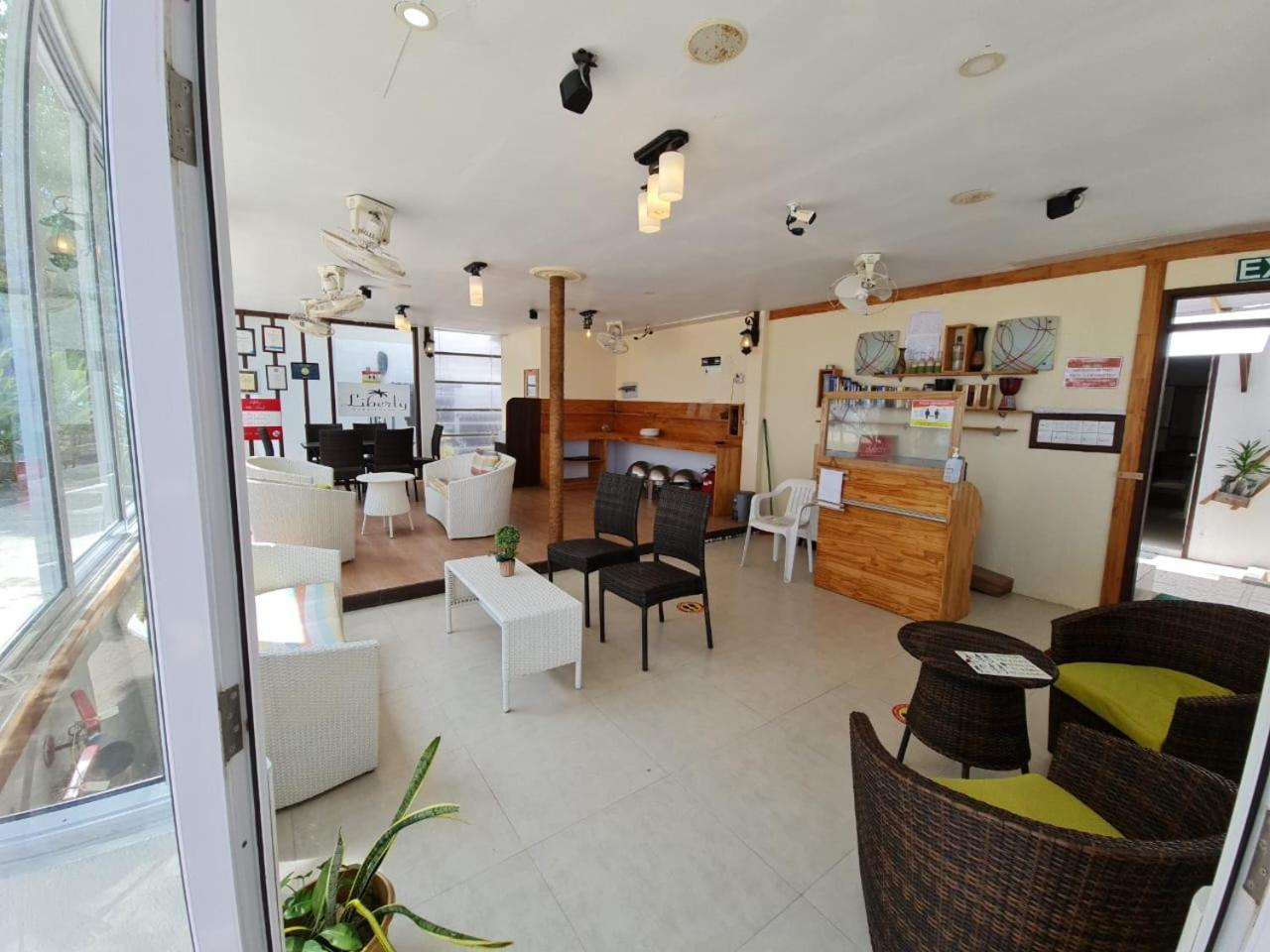 Liberty Guesthouse Maldives Mahibadhoo Luaran gambar
