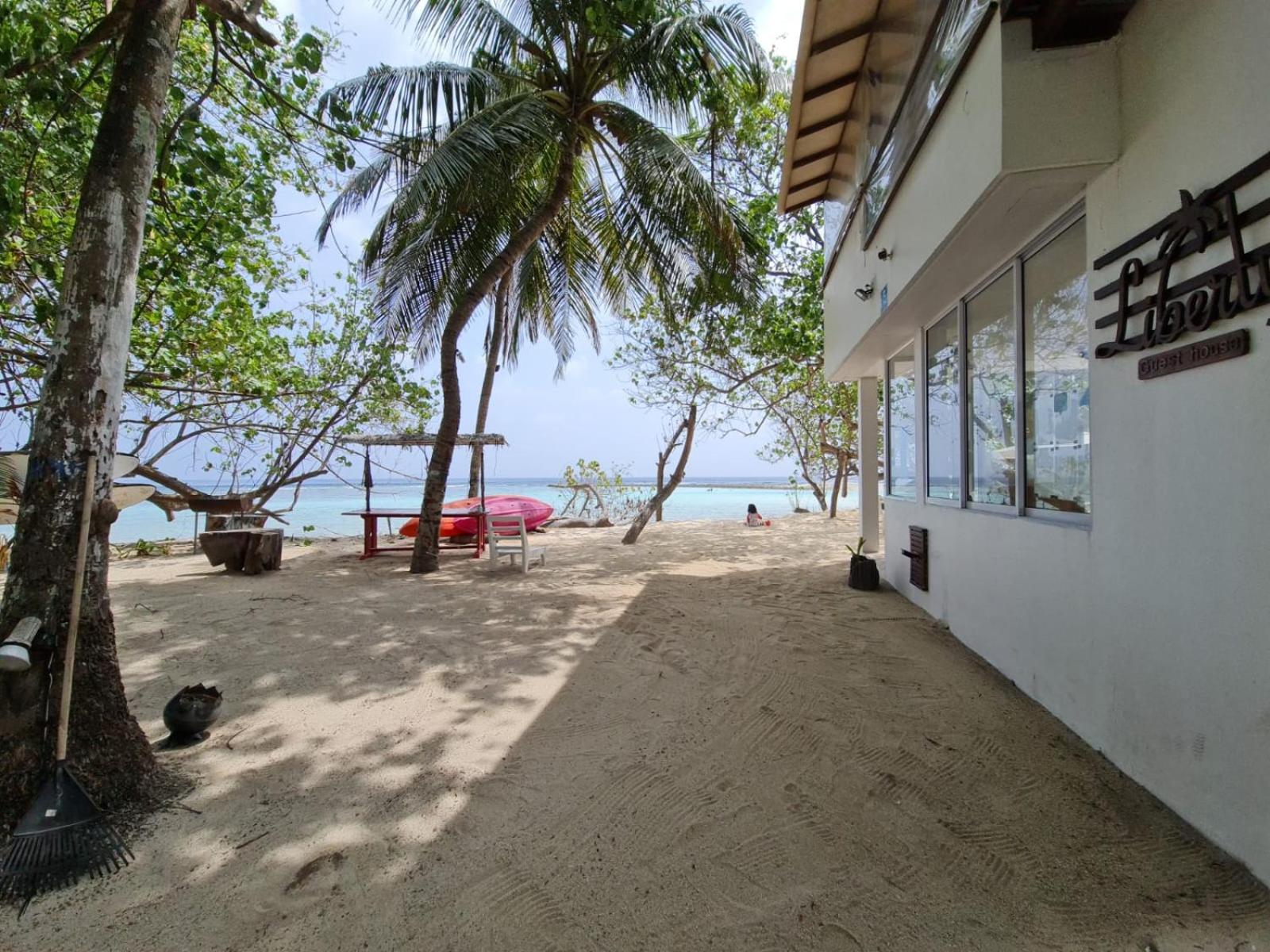 Liberty Guesthouse Maldives Mahibadhoo Luaran gambar